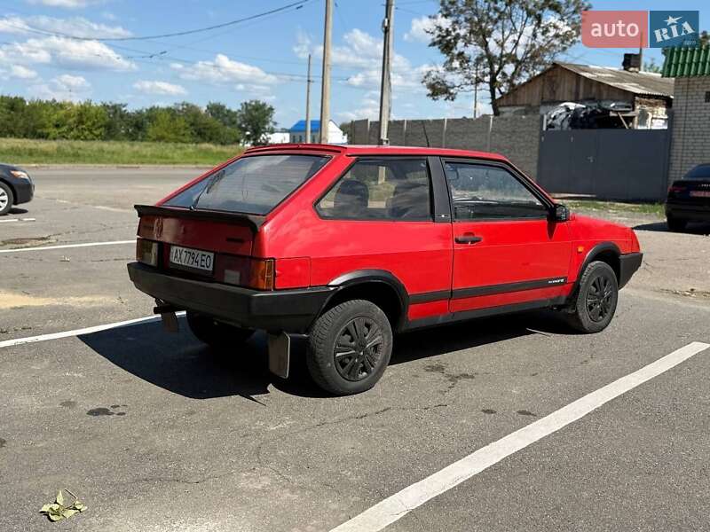 Хэтчбек ВАЗ / Lada 2108 1990 в Харькове