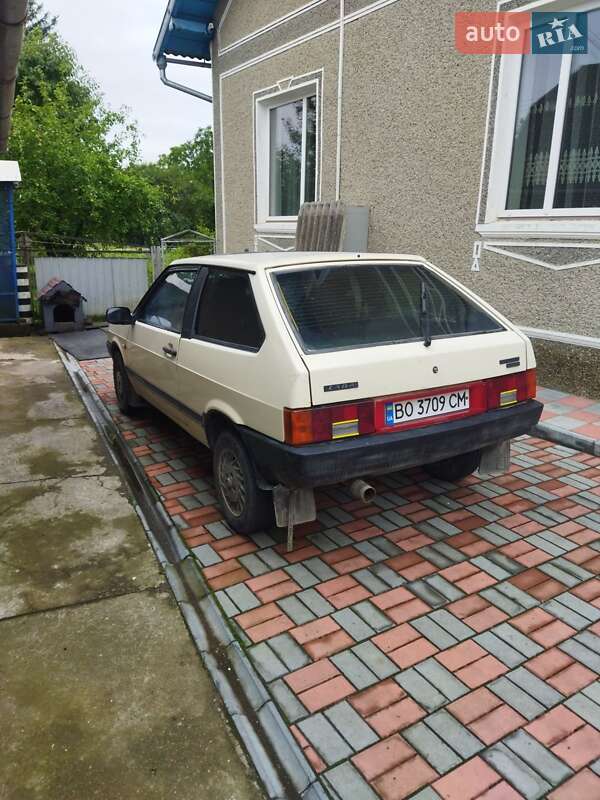 Хэтчбек ВАЗ / Lada 2108 1996 в Ивано-Франковске