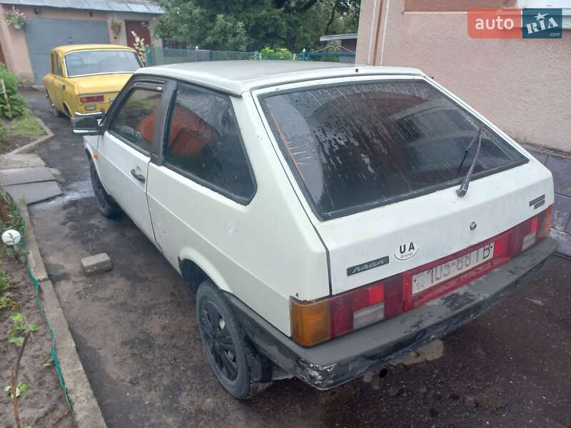 Хетчбек ВАЗ / Lada 2108 1989 в Львові