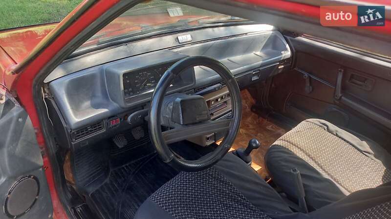 Хетчбек ВАЗ / Lada 2108 1987 в Конотопі