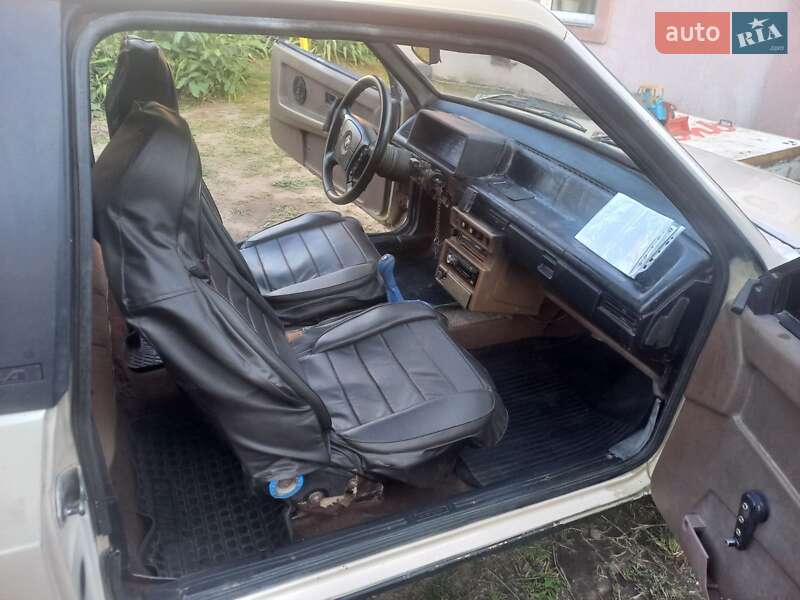 Хэтчбек ВАЗ / Lada 2108 1987 в Бобровице