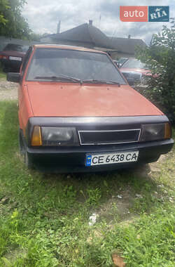 Хетчбек ВАЗ 2108 1989 в Хотині