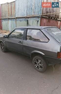 Хэтчбек ВАЗ 2108 1992 в 