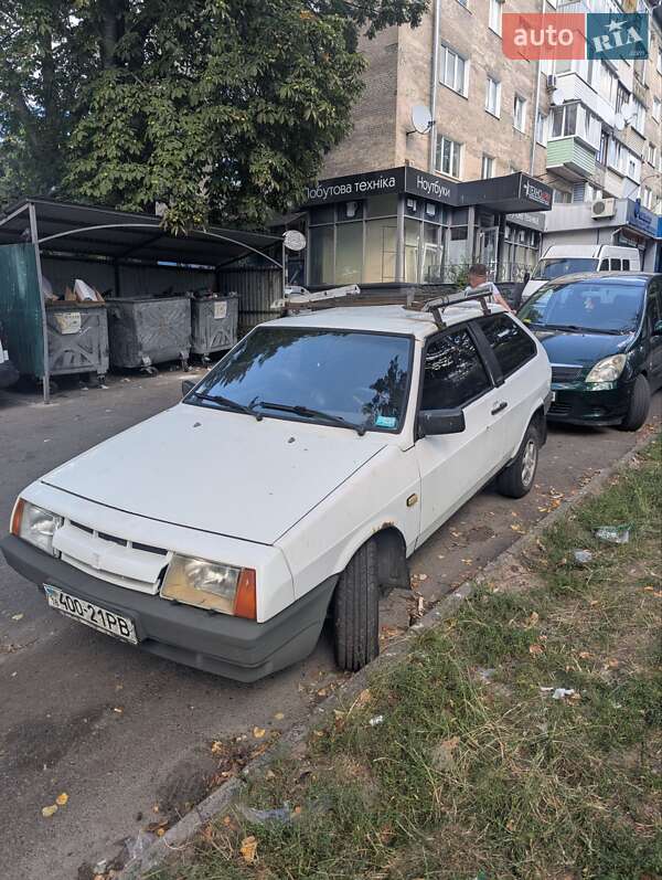 Хэтчбек ВАЗ 2108 1990 в 