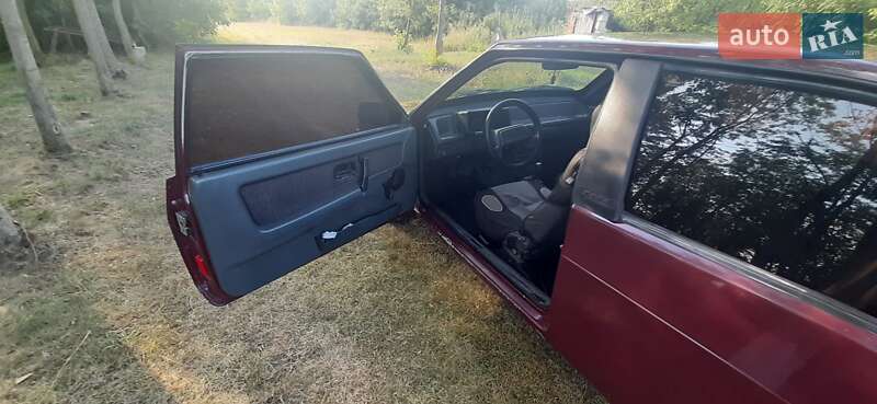 Хэтчбек ВАЗ / Lada 2108 1996 в Тростянце фото 3 Хэтчбек ВАЗ / Lada 2108 1996 в Тростянце