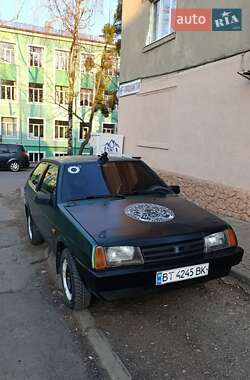 Хэтчбек ВАЗ 2108 1999 в 
