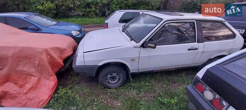 Хетчбек ВАЗ / Lada 2108 1986 в Львові фото 4 Хетчбек ВАЗ / Lada 2108 1986 в Львові