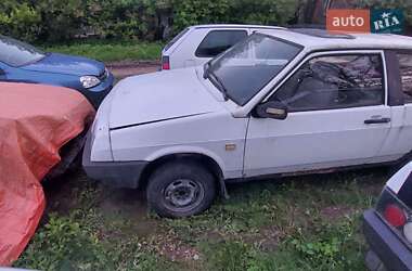 Хетчбек ВАЗ 2108 1986 в  фото 4 Хетчбек ВАЗ 2108 1986 в