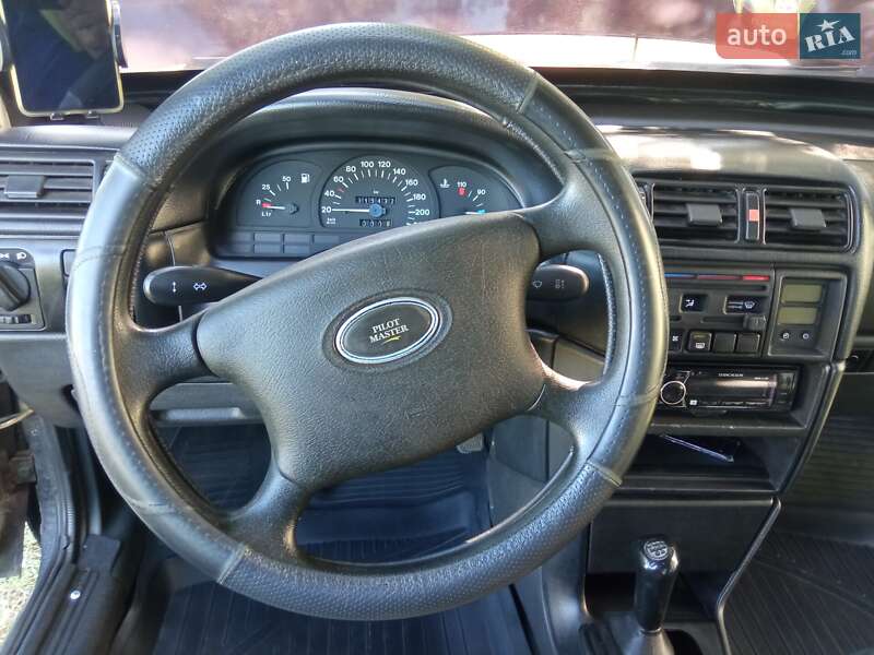 Хэтчбек ВАЗ / Lada 2108 1993 в Барвенкове