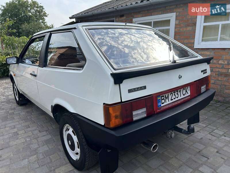 Хетчбек ВАЗ / Lada 2108 1991 в Ромнах