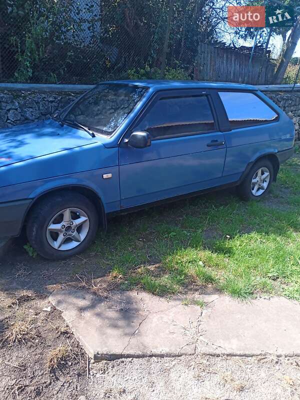 Хэтчбек ВАЗ / Lada 2108 1989 в Кельменцах