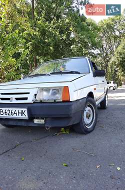 Хэтчбек ВАЗ 2108 1992 в 