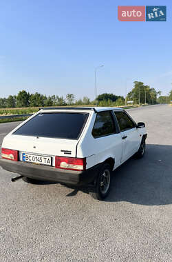 Хэтчбек ВАЗ 2108 1992 в 