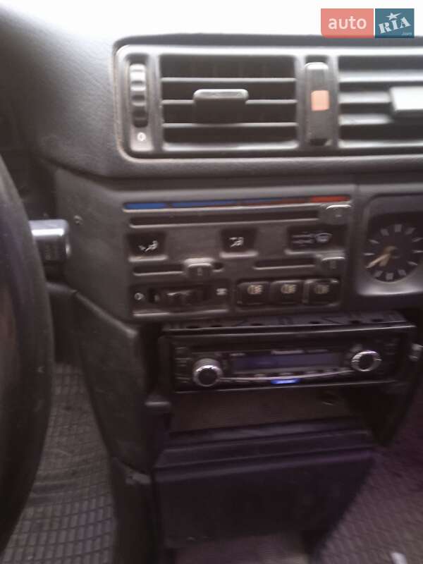 Хетчбек ВАЗ / Lada 2108 1986 в Новій Ушиці фото 3 Хетчбек ВАЗ / Lada 2108 1986 в Новій Ушиці