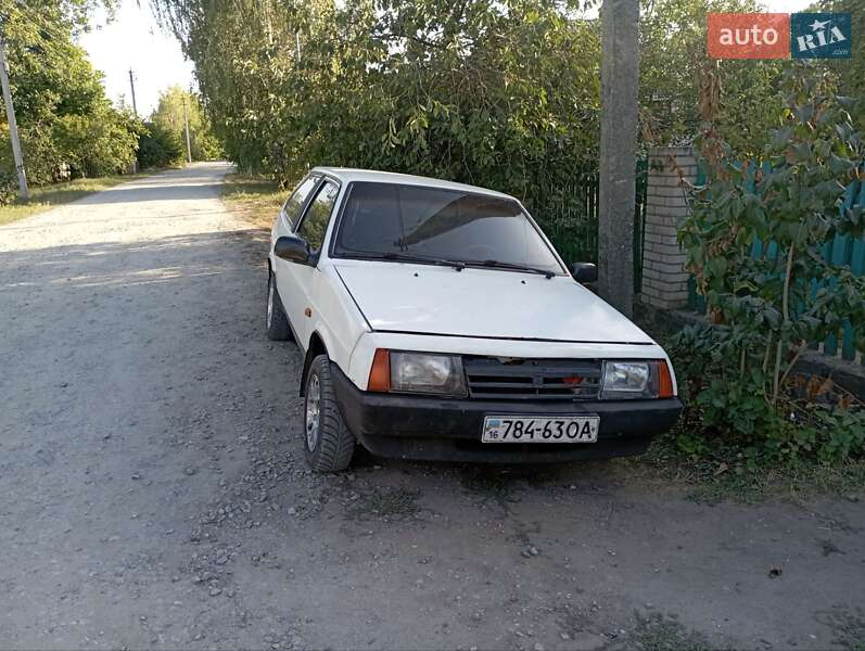Хэтчбек ВАЗ / Lada 2108 1992 в Благовещенском