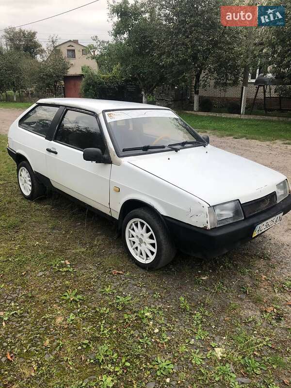 Хэтчбек ВАЗ / Lada 2108 1986 в Луцке