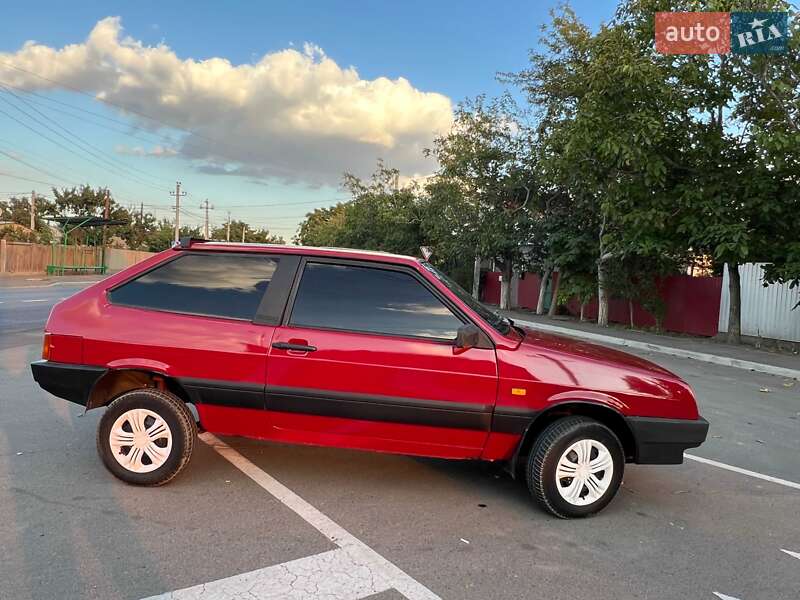 Хэтчбек ВАЗ / Lada 2108 1991 в Измаиле