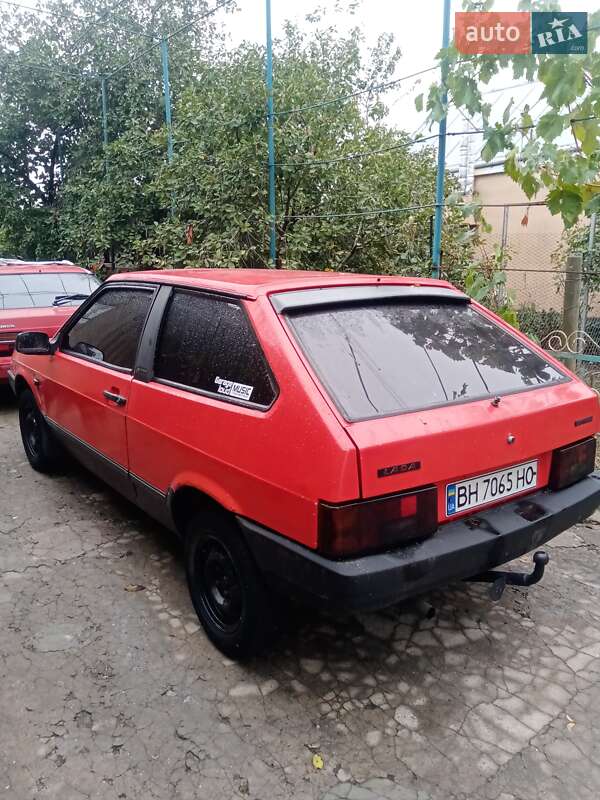 Хэтчбек ВАЗ / Lada 2108 1988 в Одессе