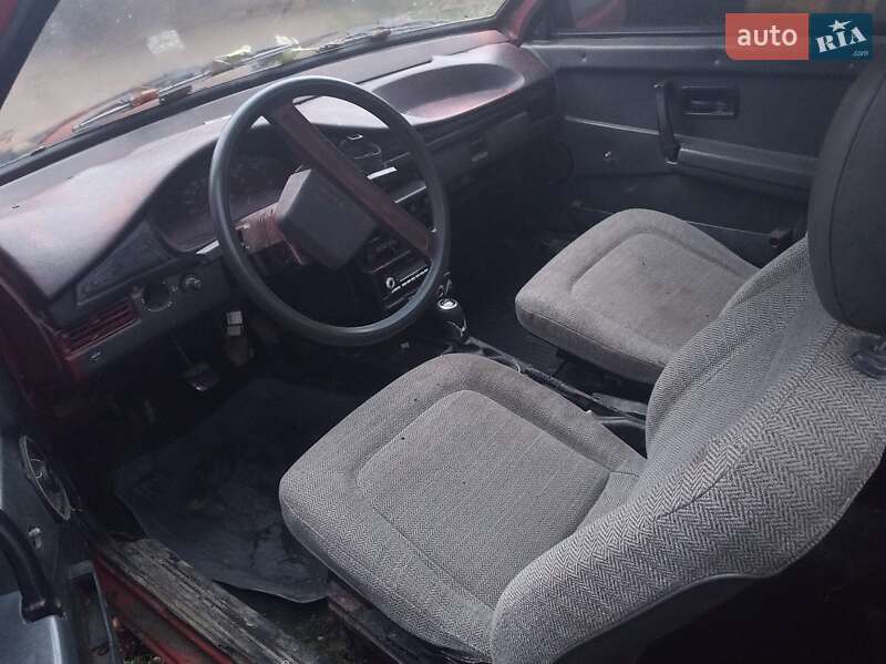 Хетчбек ВАЗ / Lada 2108 1991 в Вижниці фото 2 Хетчбек ВАЗ / Lada 2108 1991 в Вижниці