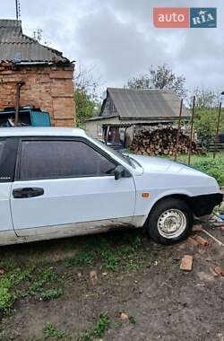 Хэтчбек ВАЗ 2108 1992 в 