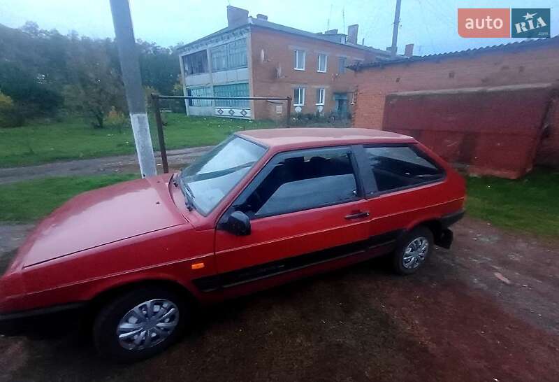 Хэтчбек ВАЗ 2108 1993 в 