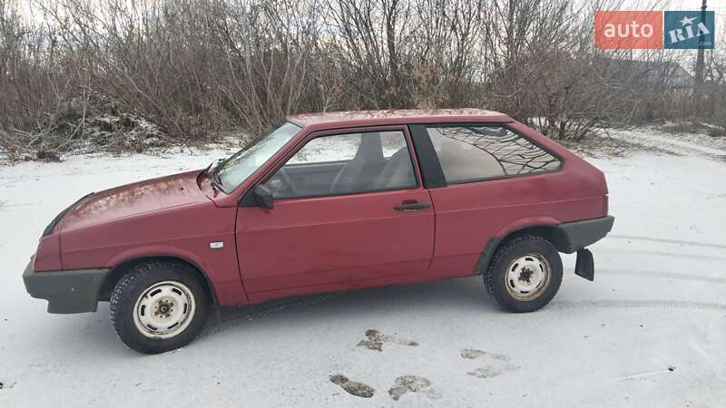 Хэтчбек ВАЗ / Lada 2108 1990 в Куликовке