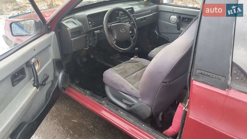 Хэтчбек ВАЗ / Lada 2108 1990 в Куликовке