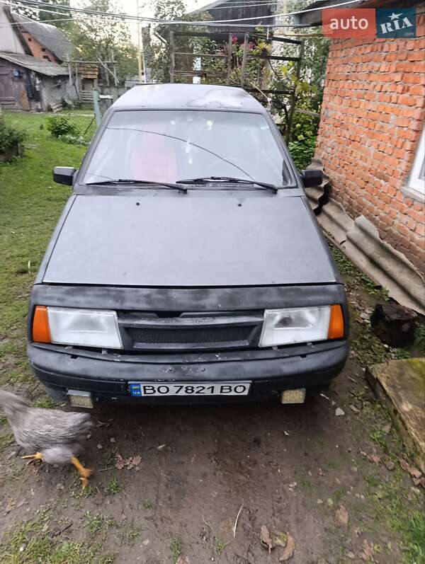 Хэтчбек ВАЗ 2108 1990 в 