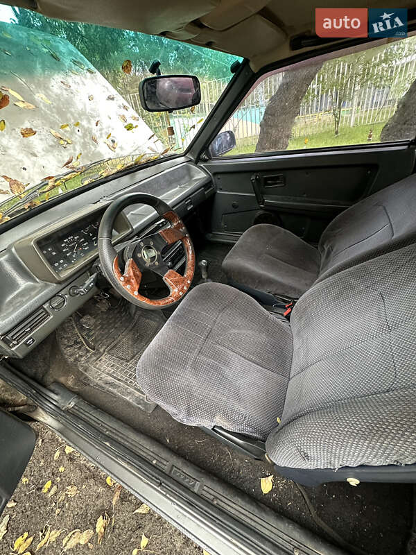 Хэтчбек ВАЗ / Lada 2108 1992 в Киеве
