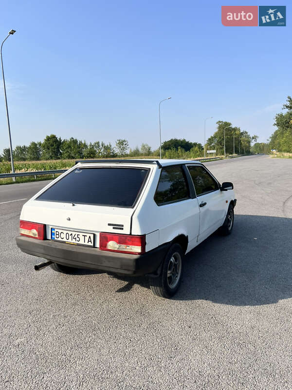 Хэтчбек ВАЗ / Lada 2108 1992 в Пустомытах