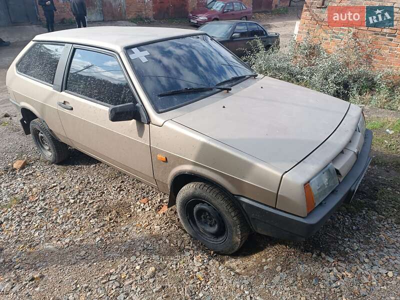Хэтчбек ВАЗ / Lada 2108 1990 в Первомайске