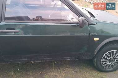Хетчбек ВАЗ 2108 1986 в  фото 3 Хетчбек ВАЗ 2108 1986 в