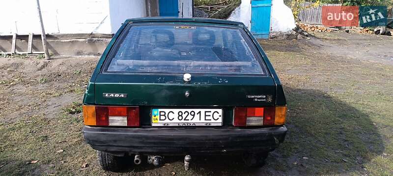 Хэтчбек ВАЗ / Lada 2108 1986 в Остроге фото 9 Хэтчбек ВАЗ / Lada 2108 1986 в Остроге