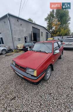 Хэтчбек ВАЗ 2108 1988 в  Хэтчбек ВАЗ 2108 1988 в