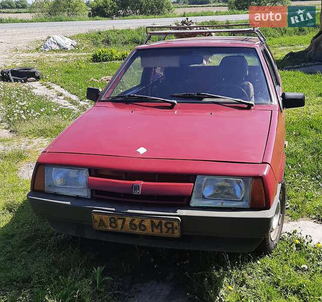 Хетчбек ВАЗ / Lada 2108 1986 в Коломиї
