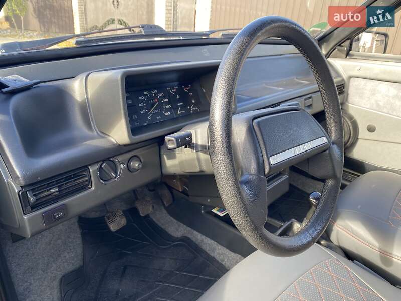 Хэтчбек ВАЗ / Lada 2108 1990 в Черновцах