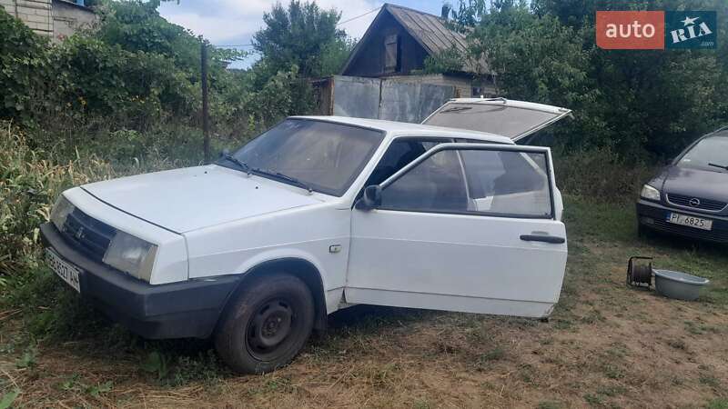 Хетчбек ВАЗ / Lada 2108 1992 в Кривому Розі фото 6 Хетчбек ВАЗ / Lada 2108 1992 в Кривому Розі