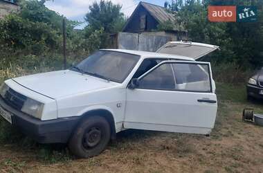 Хэтчбек ВАЗ 2108 1992 в 