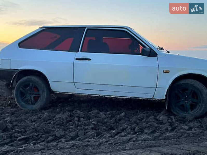 Хетчбек ВАЗ / Lada 2108 1989 в Городку