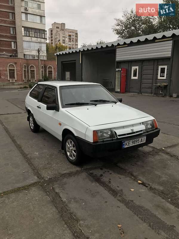 Хетчбек ВАЗ / Lada 2108 1986 в Запоріжжі фото 3 Хетчбек ВАЗ / Lada 2108 1986 в Запоріжжі