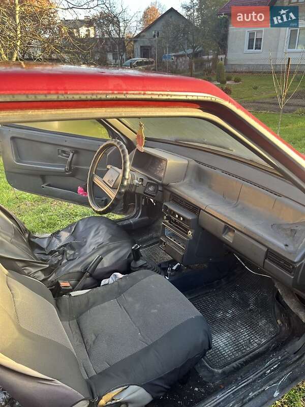 Хэтчбек ВАЗ / Lada 2108 1988 в Львове фото 3 Хэтчбек ВАЗ / Lada 2108 1988 в Львове