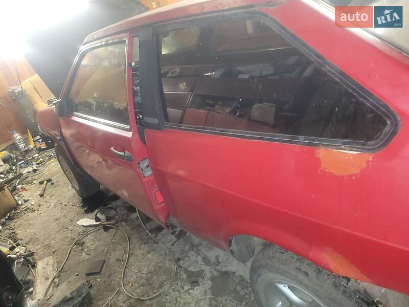 Хэтчбек ВАЗ / Lada 2108 1990 в Бериславе фото 4 Хэтчбек ВАЗ / Lada 2108 1990 в Бериславе