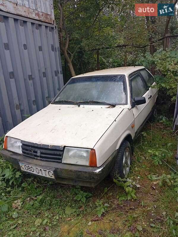 Хетчбек ВАЗ / Lada 2108 1996 в Львові фото Хетчбек ВАЗ / Lada 2108 1996 в Львові