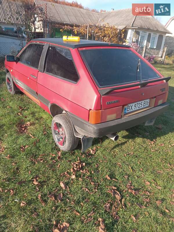 Хэтчбек ВАЗ / Lada 2108 1992 в Дунаевцах
