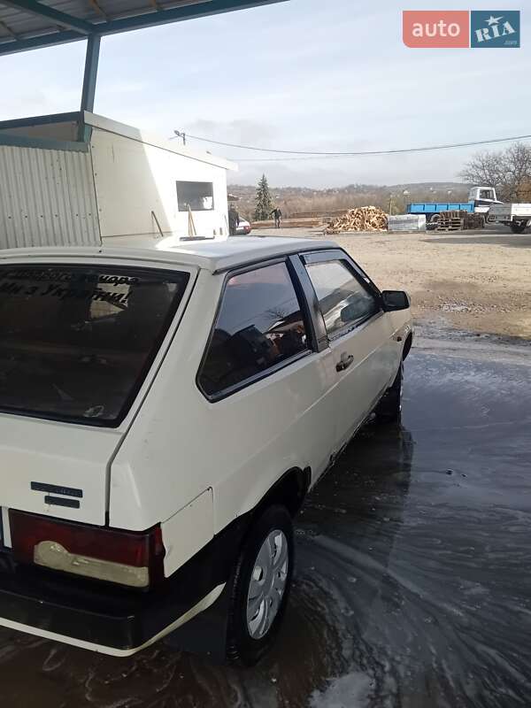 Хэтчбек ВАЗ / Lada 2108 1988 в Грозинцах фото 2 Хэтчбек ВАЗ / Lada 2108 1988 в Грозинцах