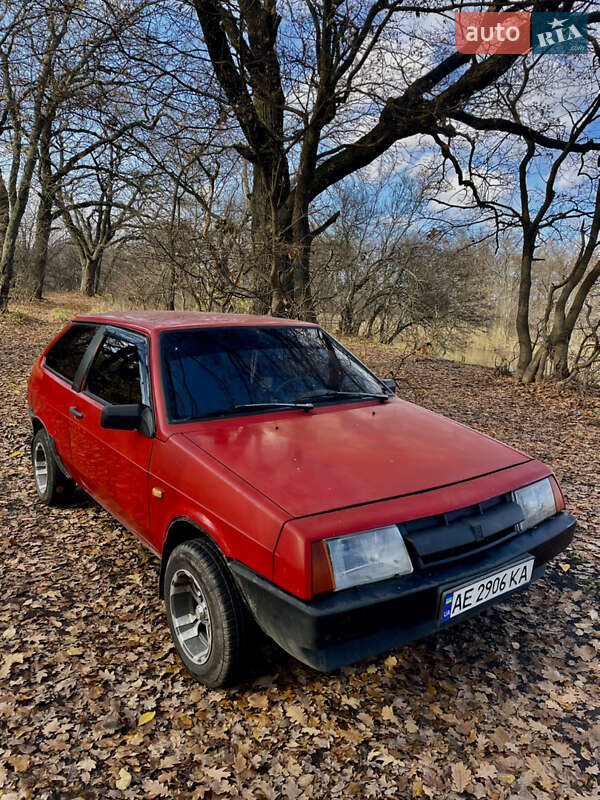 Хэтчбек ВАЗ / Lada 2108 1988 в Павлограде фото Хэтчбек ВАЗ / Lada 2108 1988 в Павлограде