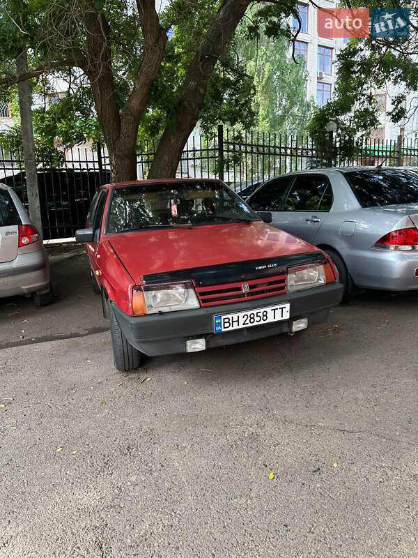 Хэтчбек ВАЗ / Lada 2108 1994 в Одессе фото 7 Хэтчбек ВАЗ / Lada 2108 1994 в Одессе