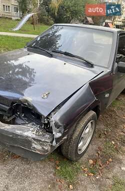 Хетчбек ВАЗ 2108 1991 в Черкасах