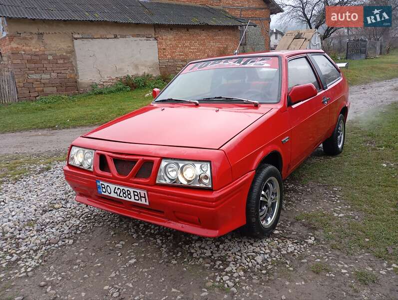 Хэтчбек ВАЗ / Lada 2108 1988 в Теребовле