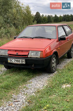 Хэтчбек ВАЗ 2108 1987 в Яворове